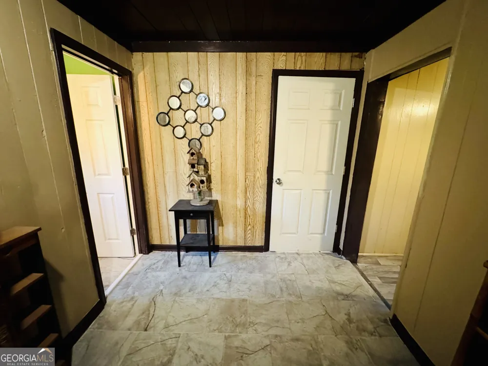 507 S Poplar ST Adel, GA 31620