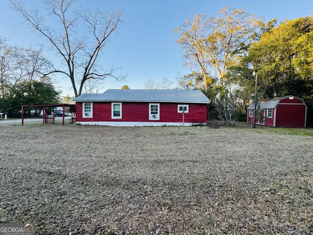 507 S Poplar ST Adel, GA 31620