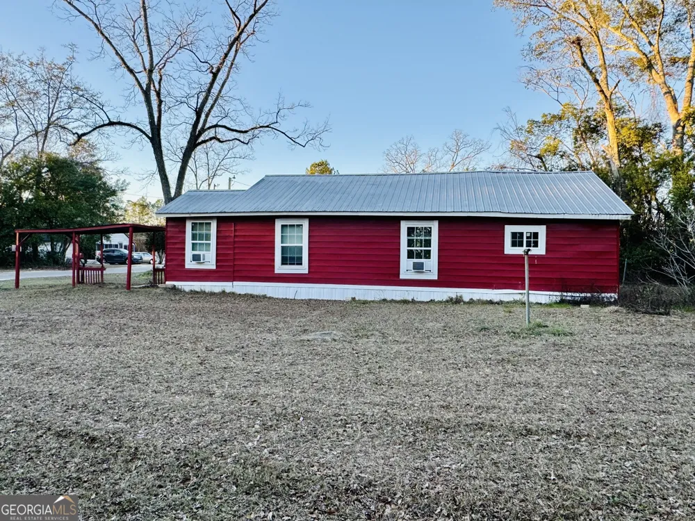 507 S Poplar ST Adel, GA 31620