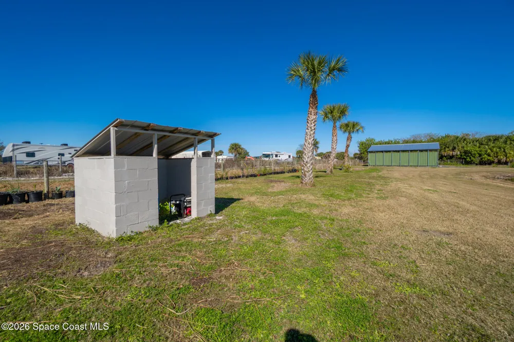 3440 Hammock Road Mims, FL 32754
