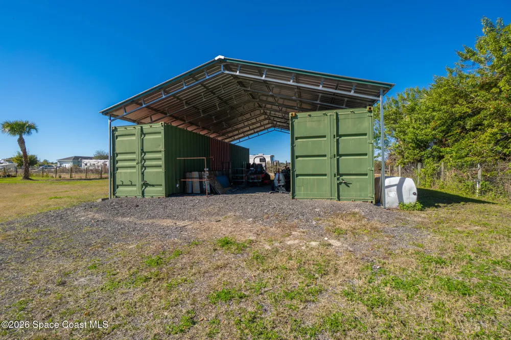 3440 Hammock Road Mims, FL 32754