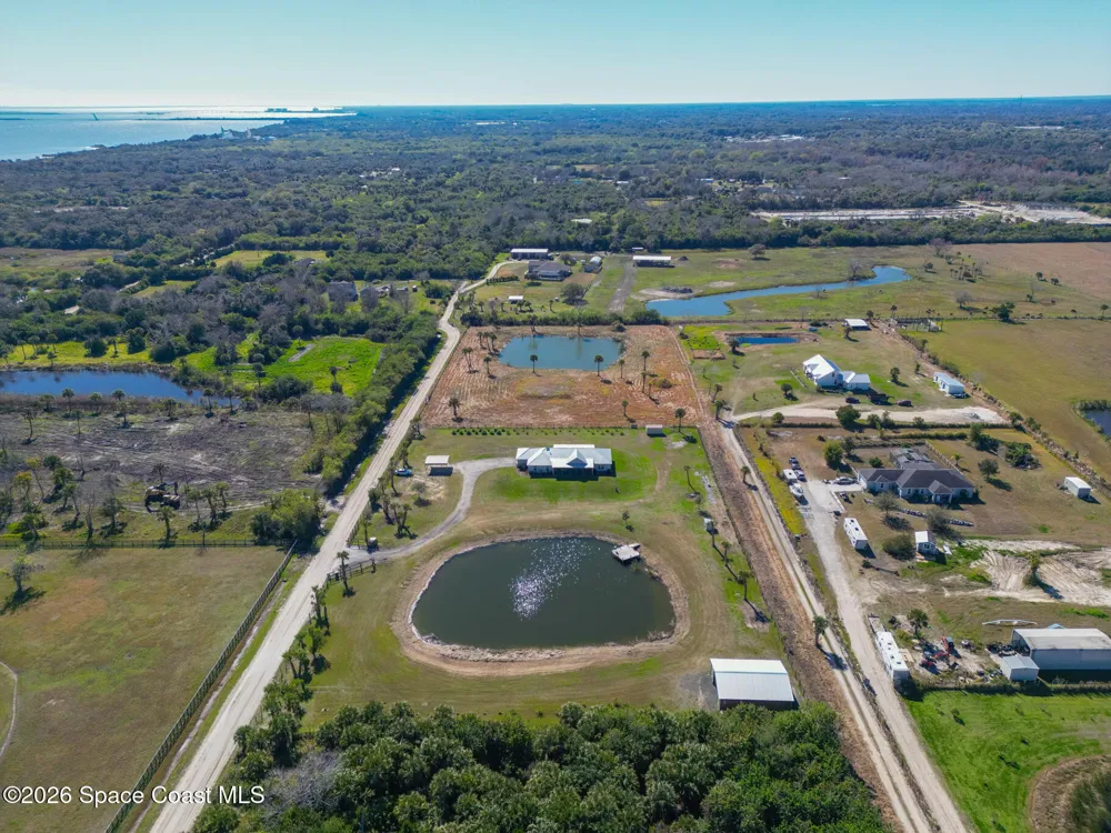 3440 Hammock Road Mims, FL 32754