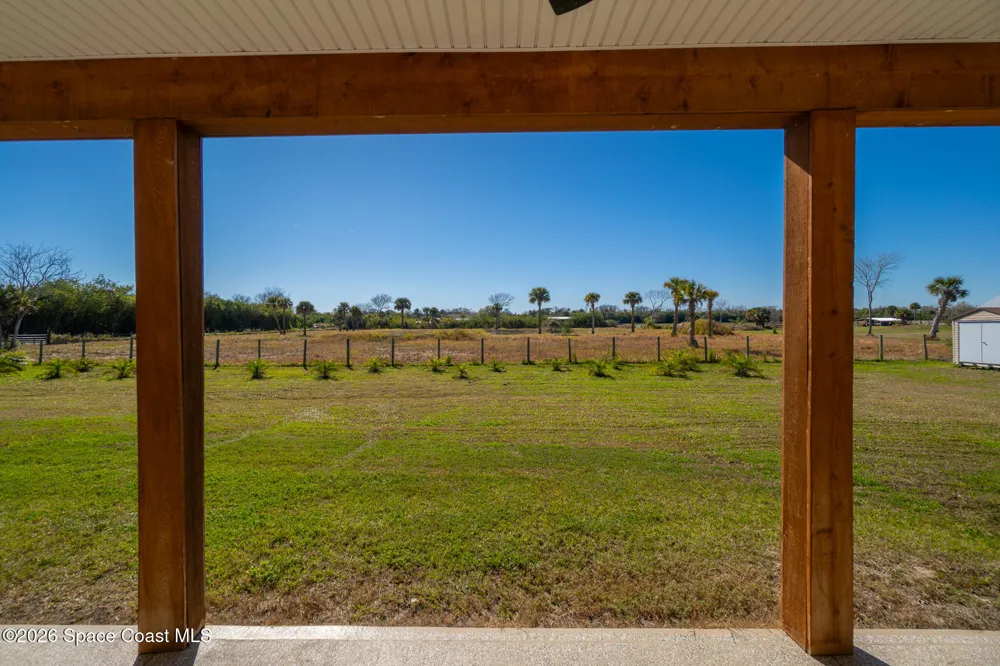 3440 Hammock Road Mims, FL 32754