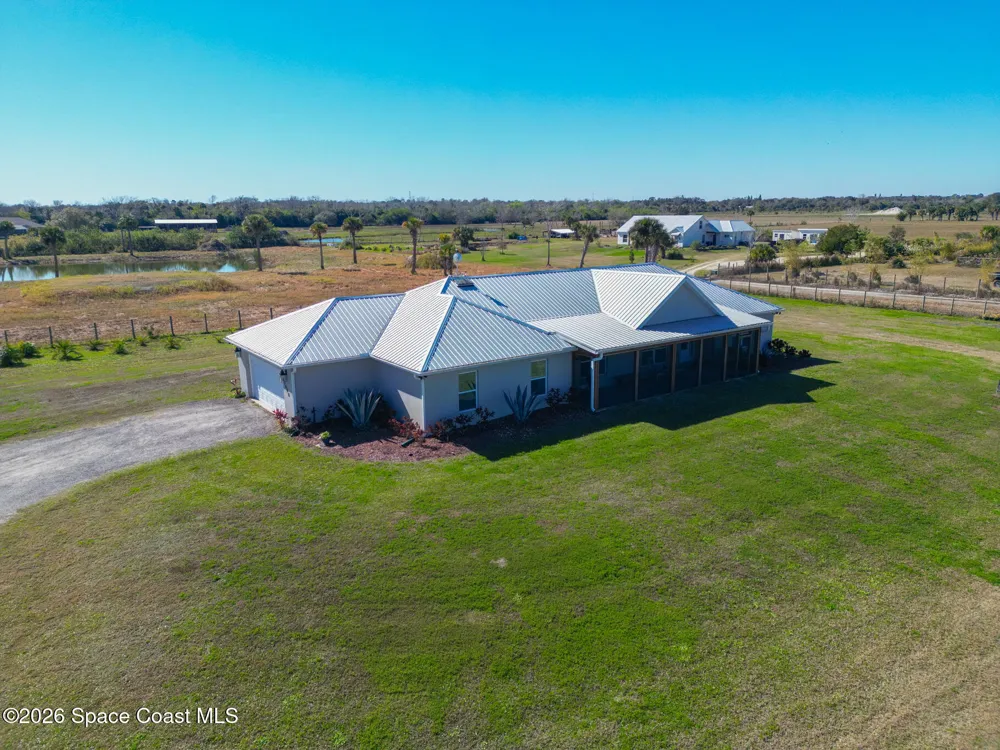3440 Hammock Road Mims, FL 32754
