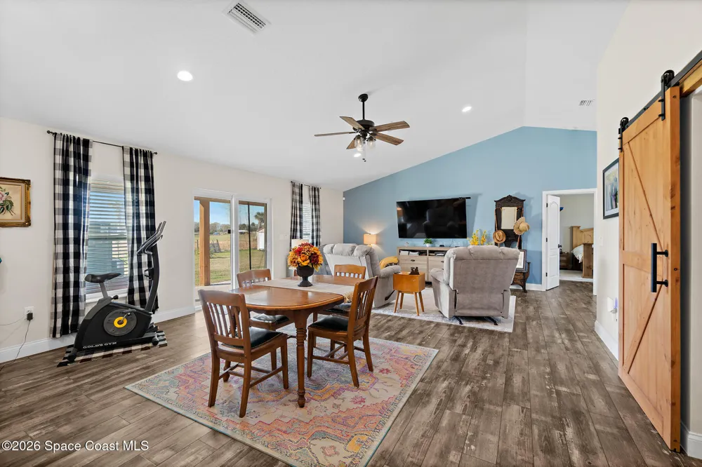 3440 Hammock Road Mims, FL 32754
