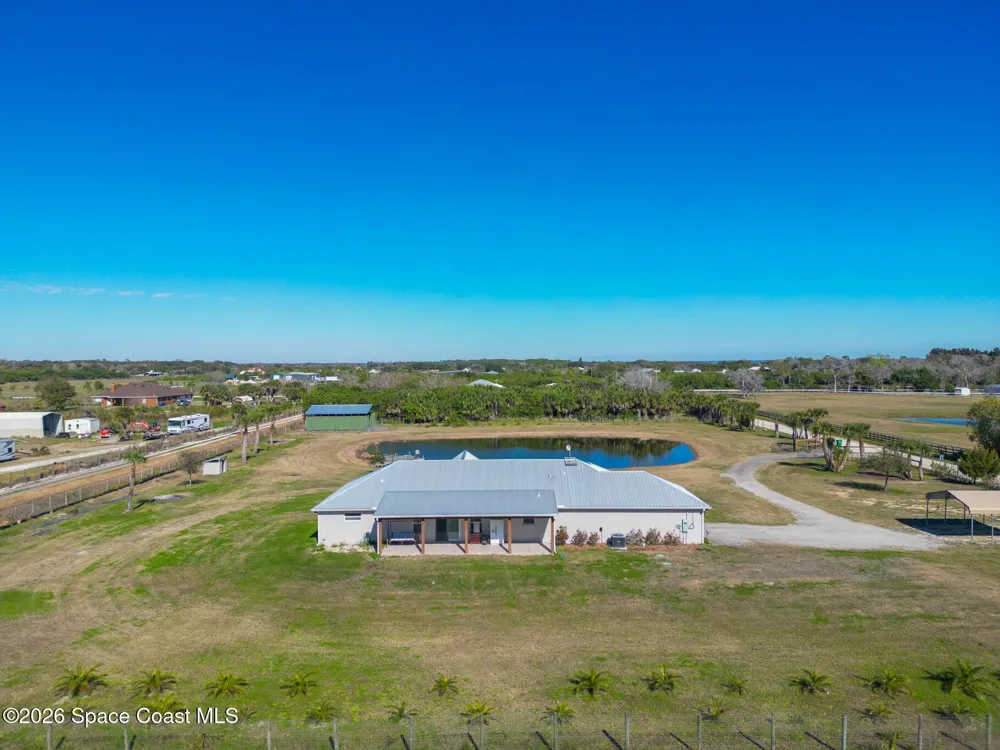 3440 Hammock Road Mims, FL 32754