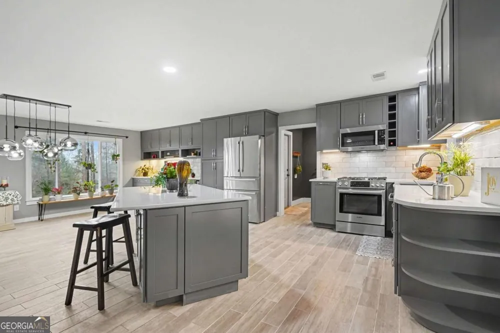 231 Breeze Hill Lane