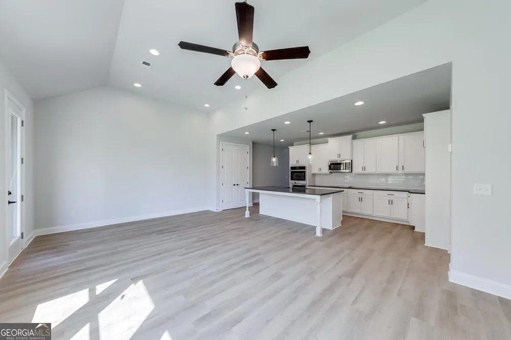 148 Classic Overlook Homer, GA 30547