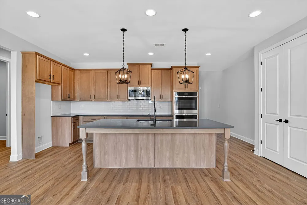 148 Classic Overlook Homer, GA 30547