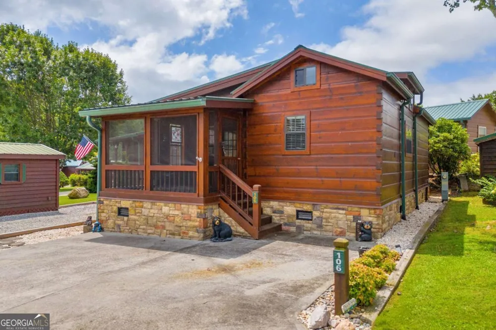 106 River Vista Drive