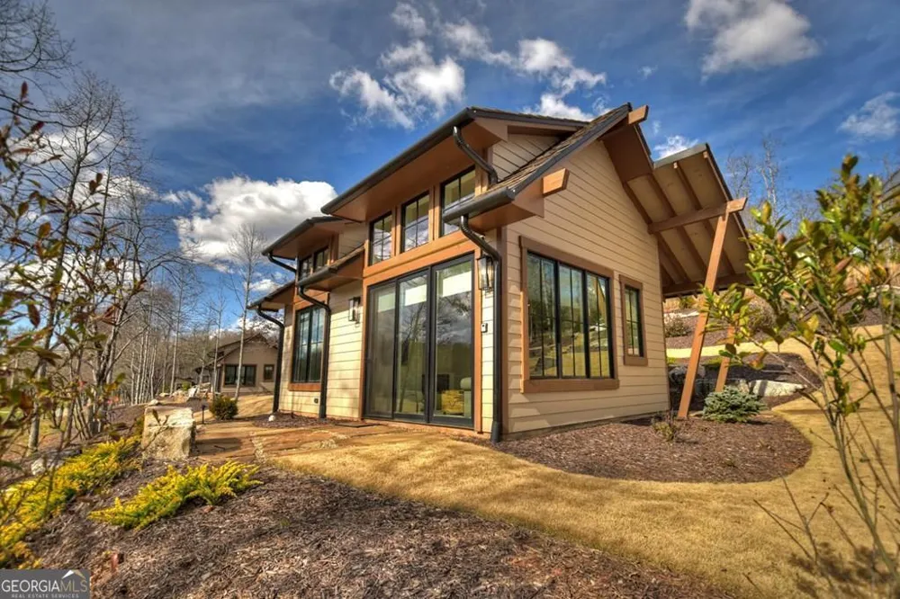 400 Old Toccoa Farm LOOP Mineral Bluff, GA 30559
