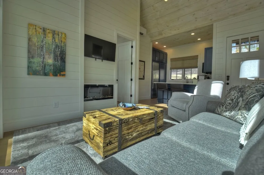 400 Old Toccoa Farm LOOP Mineral Bluff, GA 30559
