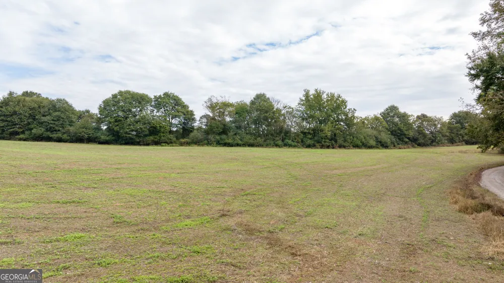 120 Hunnicutt CIR Canon, GA 30520