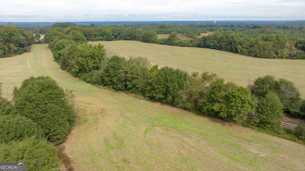 120 Hunnicutt CIR Canon, GA 30520