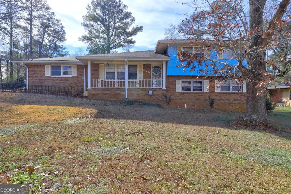 876 Belle Glade Drive