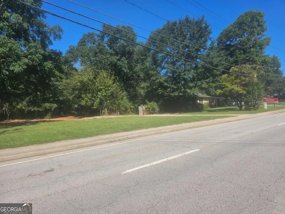 1971 Wesley Chapel RD Decatur, GA 30035
