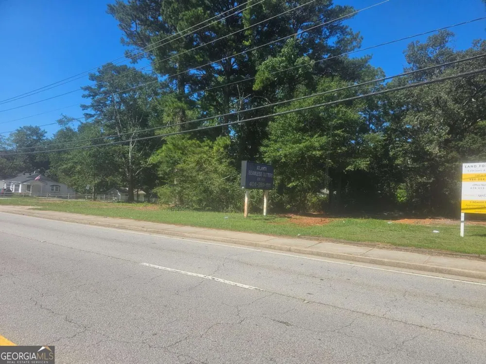 1971 Wesley Chapel RD Decatur, GA 30035