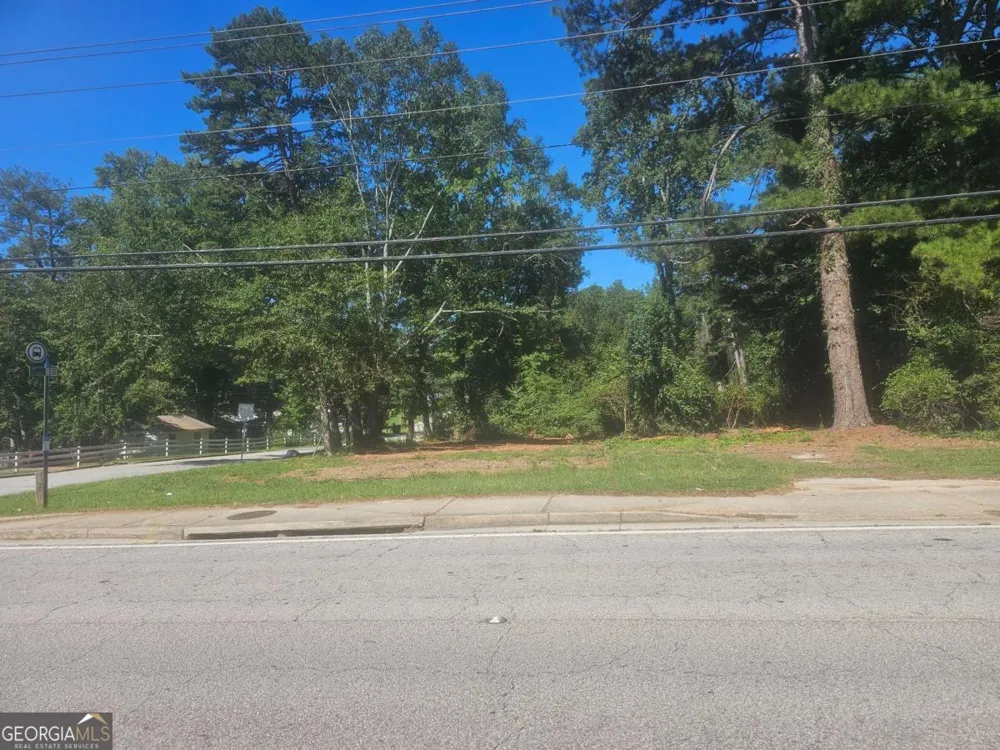 1971 Wesley Chapel RD Decatur, GA 30035