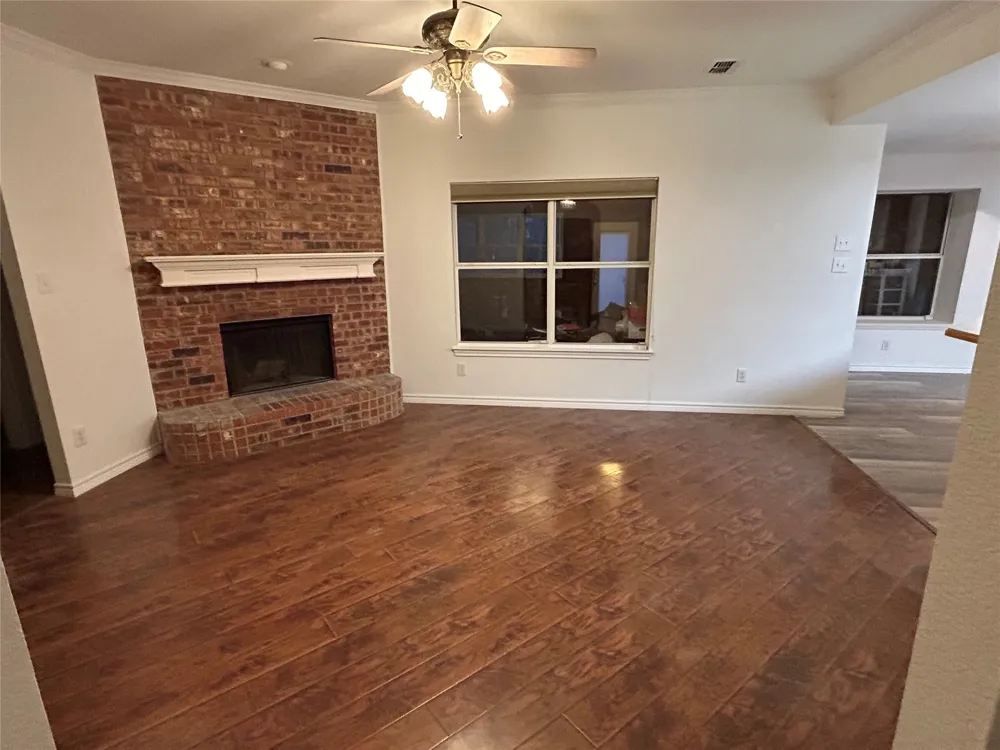 12065 Forest Glen Lane Balch Springs, TX 75180