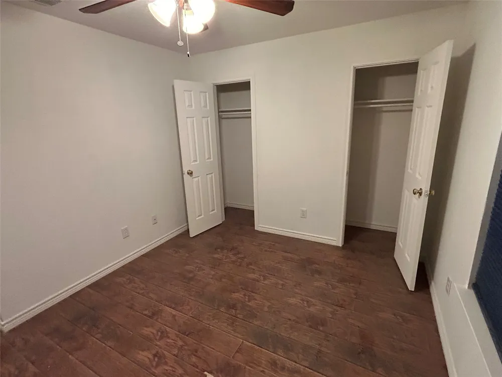 12065 Forest Glen Lane Balch Springs, TX 75180
