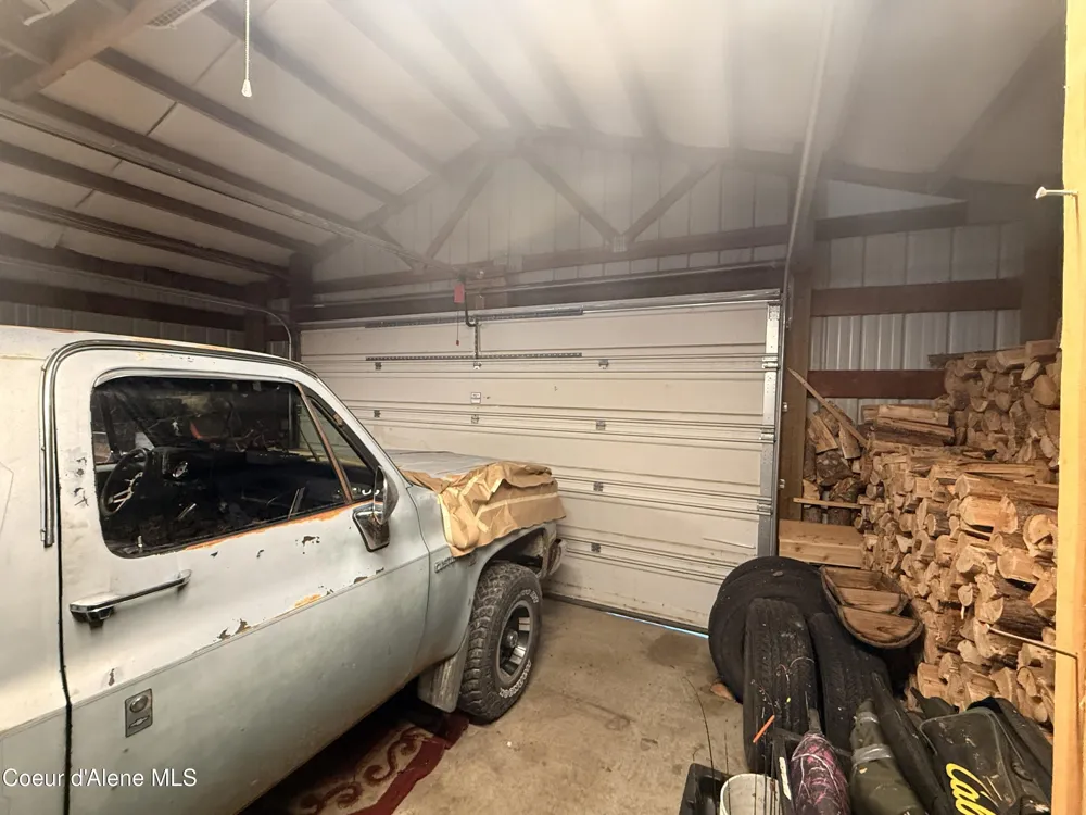 208 S 6th Street Pinehurst, ID 83850