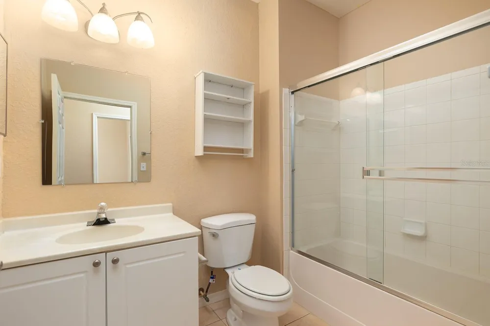 2536 LANCIEN COURT #5 Orlando, FL 32826
