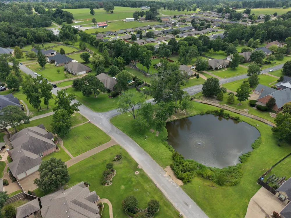 11228 Marsh Wren Circle Flint, TX 75762