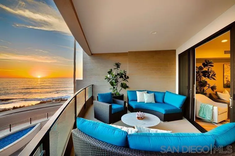 6767 Neptune Pl #202 La Jolla, CA 92037