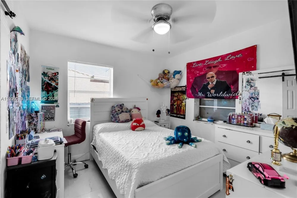 174 E 40th St Hialeah, FL 33013