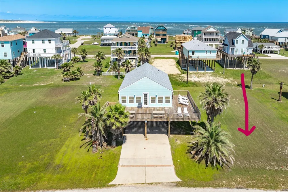 13018 Coronado Drive Freeport, TX 77541