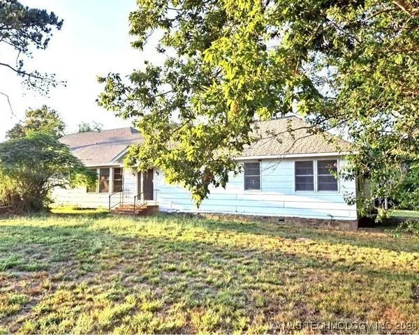 10278 West McGee Creek Lane, OK 74555