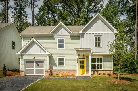 3810 Cottage Circle