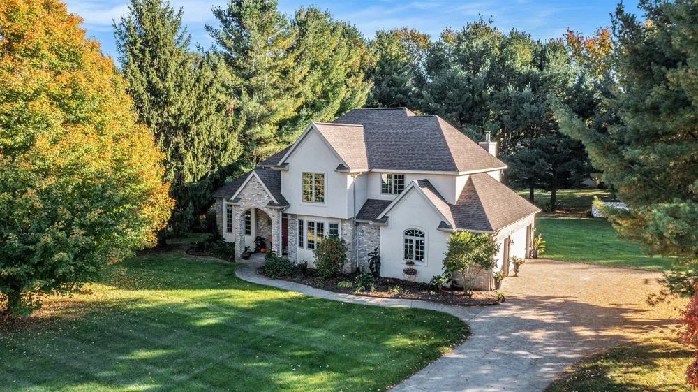 5727 S Bobwhite Avenue