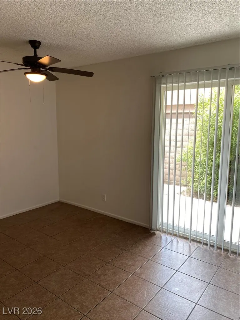 2657 Kline Circle Las Vegas, NV 89121