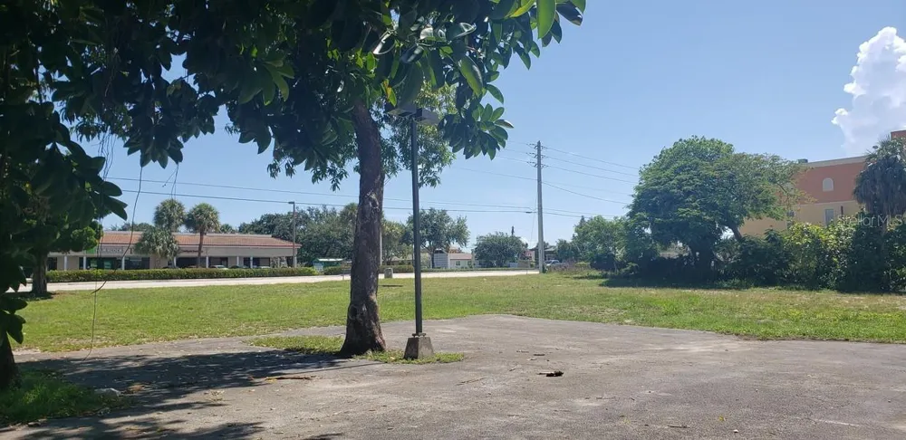 600 E ATLANTIC BOULEVARD Pompano Beach, FL 33060