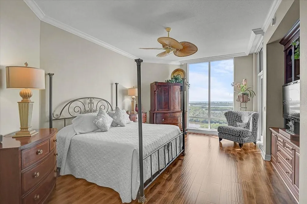 401 POINT ROAD #1001 Osprey, FL 34229