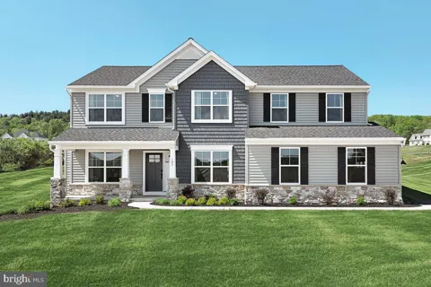 BEACON POINTE PLAN AT LOGAN MEADOWS