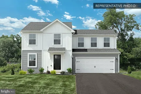 REDBUD PLAN AT HILLS AT VALLEY VIEW