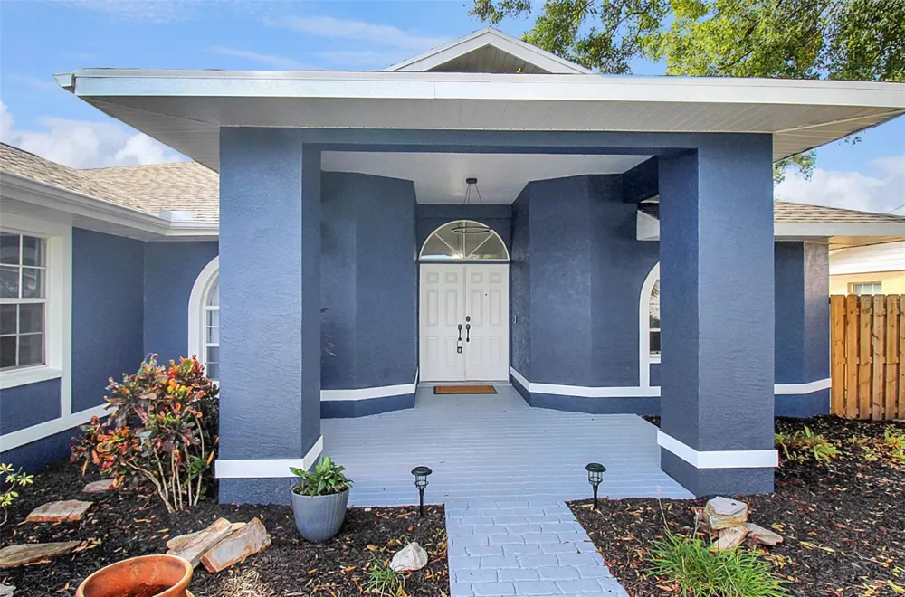 5111 13TH AVENUE DRIVE W Bradenton, FL 34209