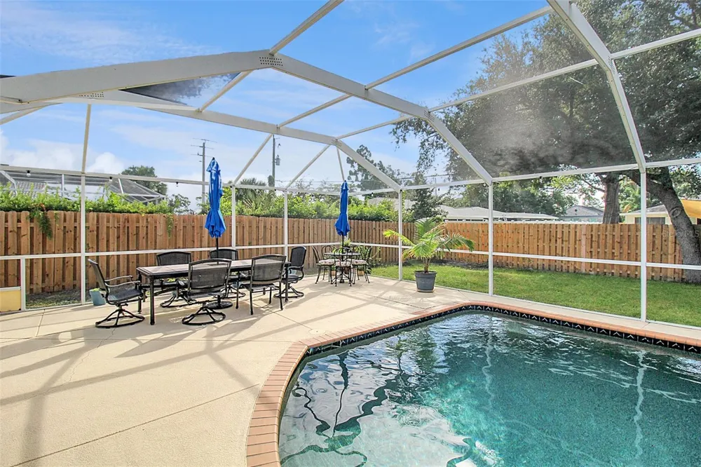 5111 13TH AVENUE DRIVE W Bradenton, FL 34209