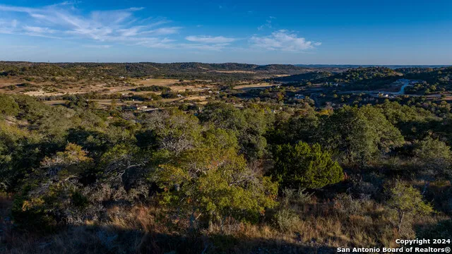 259 Lookout Point N Comfort, TX 78013