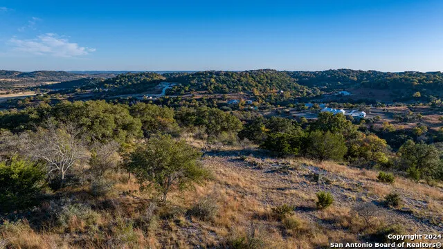 259 Lookout Point N Comfort, TX 78013