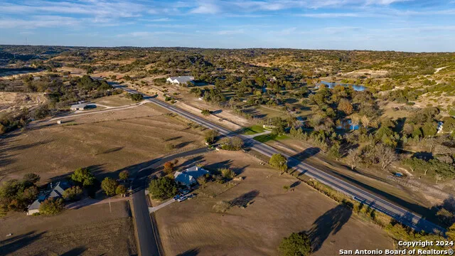 259 Lookout Point N Comfort, TX 78013