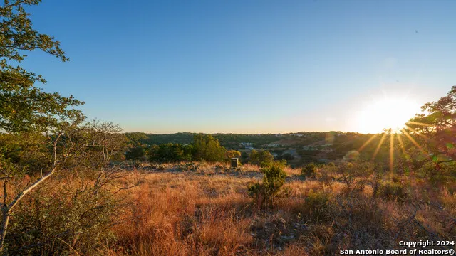 259 Lookout Point N Comfort, TX 78013