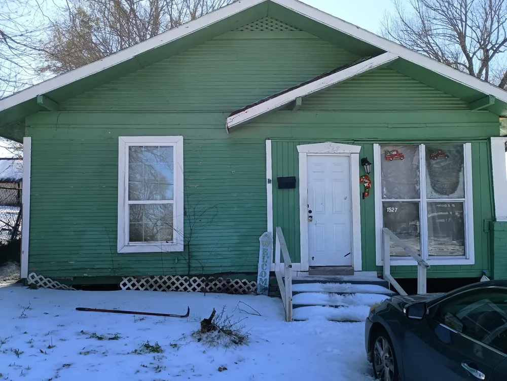 1527 Buena Vista Street