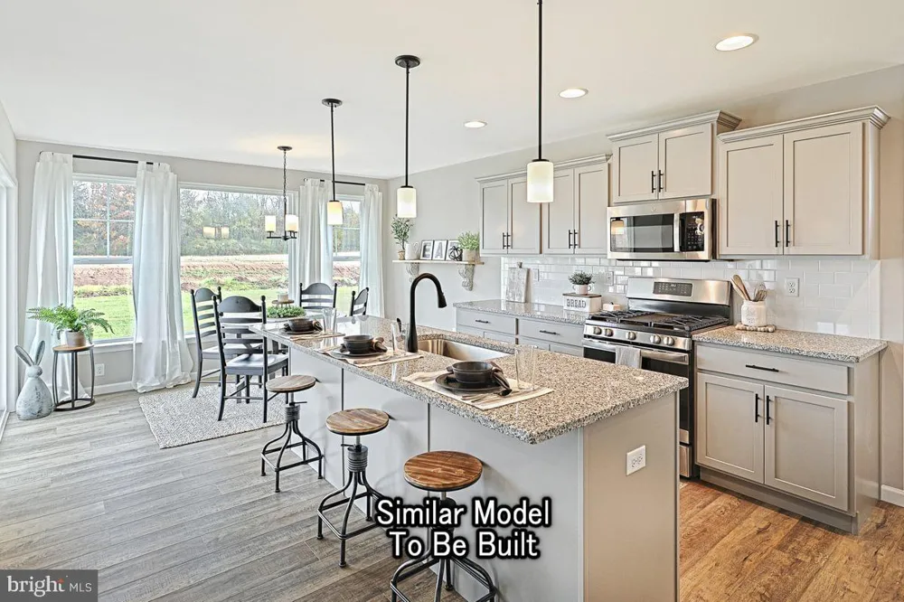 REVERE PLAN AT WOODLYNN PRESERVE Selinsgrove, PA 17870