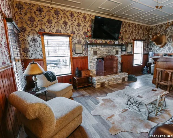4664 rocky Blanco, TX 78606