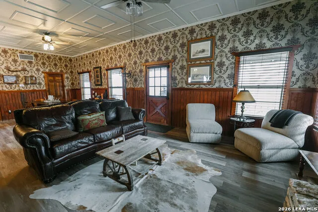 4664 rocky Blanco, TX 78606