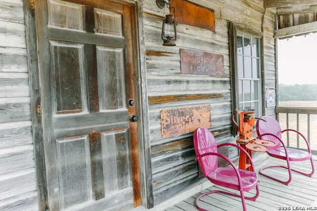 4664 rocky Blanco, TX 78606