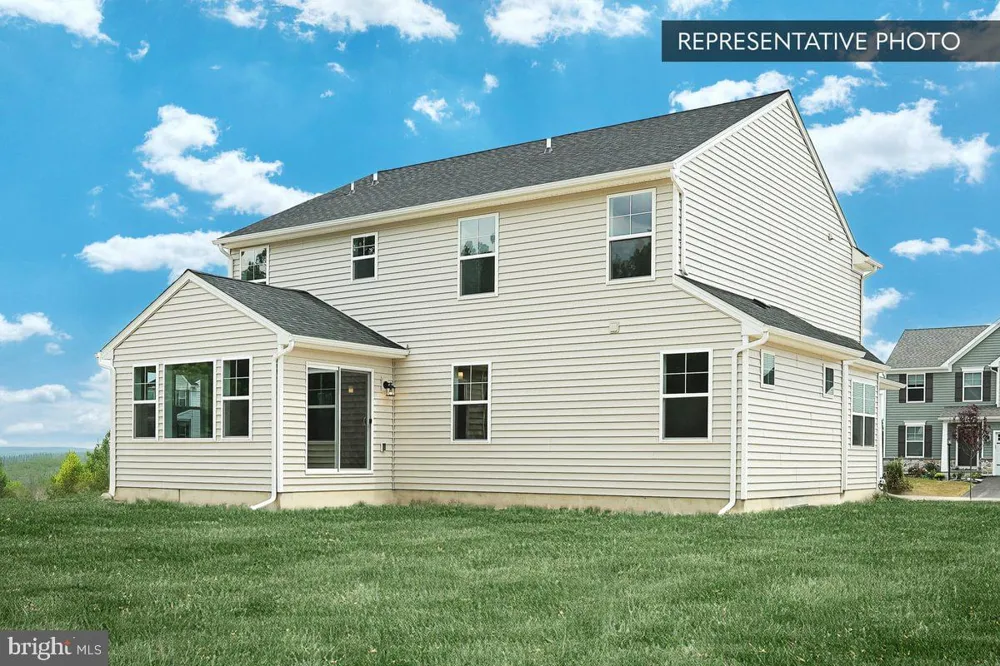EMILY PLAN AT HILLS AT VALLEY VIEW Spring Grove, PA 17362